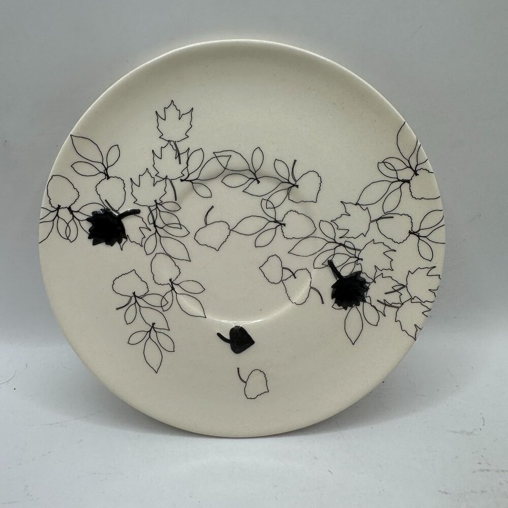 Starbucks Coffee 2007 Ceramic Plate Black Vine Leaf Design 10 fl oz Decorative